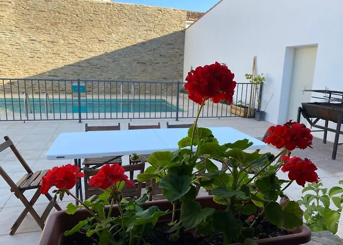 La Casa Grande De Adolfo * La Codosera